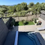 Luxurious Duplex With Pool Garden Balcony בית נופש לצ'י